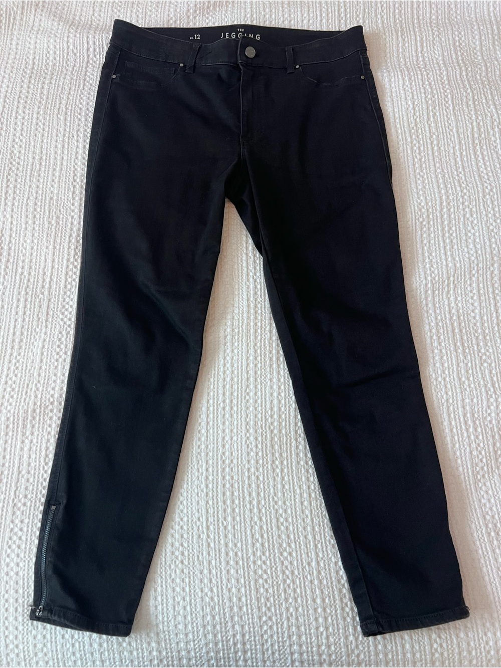 White House black market Black Jegging Pants - Size 12